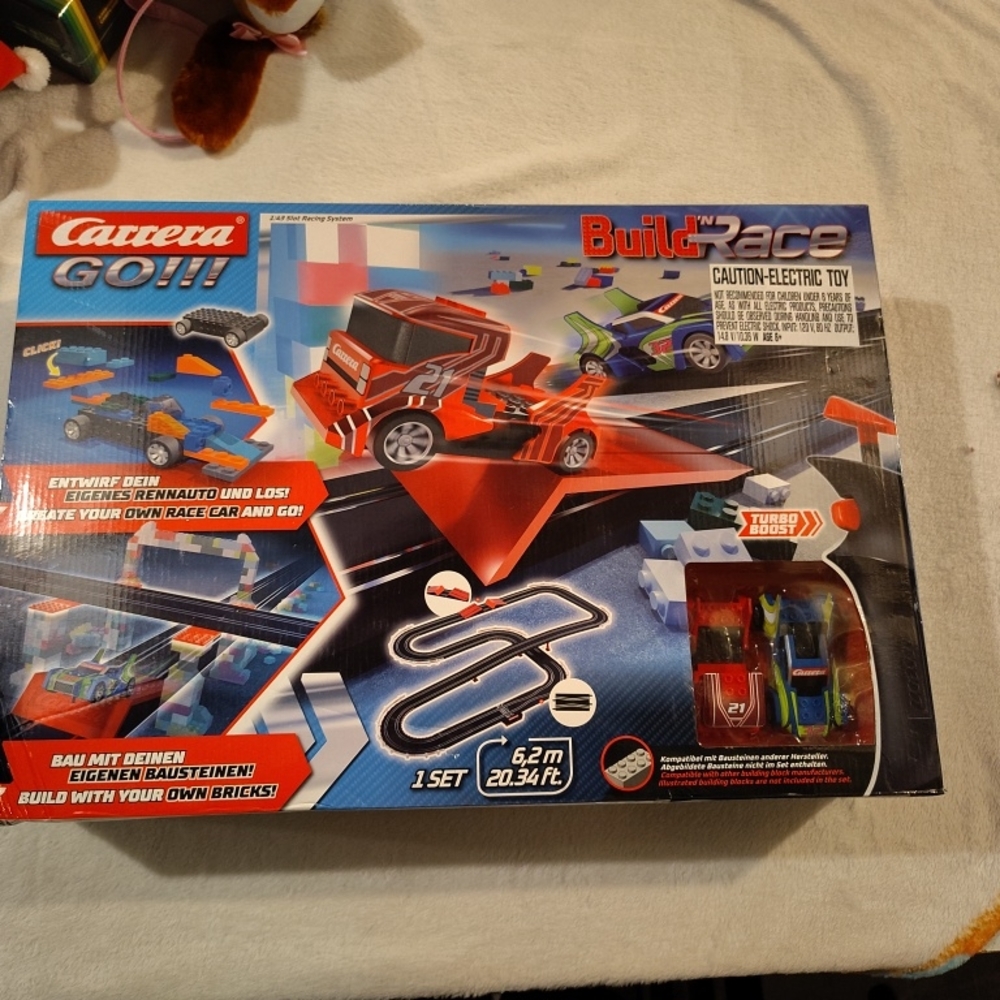 Carrera GO!!! Electric Build 'n Race Set - Red and Blue